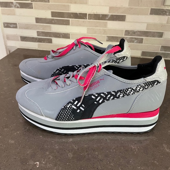 Nice Puma Roma Slim Stacked Lace Up Sneakers Grey Silver Black 8 Mint - Picture 1 of 3